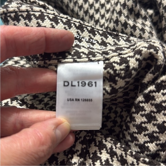 DL1961 Premium Desi Bootcut Houndstooth Size: 29 Inseam: 31.5” - Picture 8 of 11